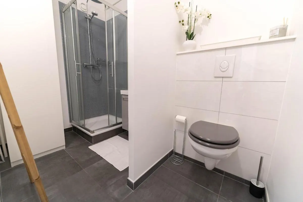 Magnifique Appartement, Piscine, Proche Gare Beaulieu-sur-Mer Apartment