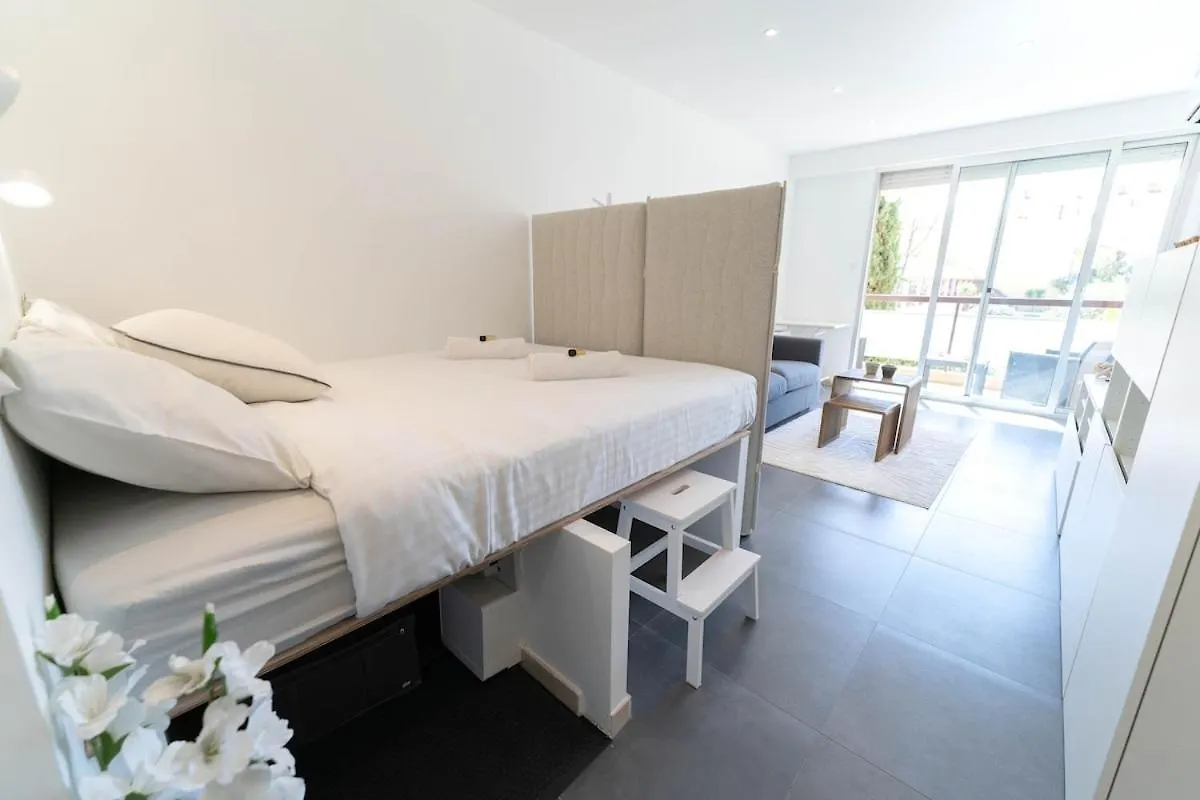 Apartment Magnifique Appartement, Piscine, Proche Gare Beaulieu-sur-Mer