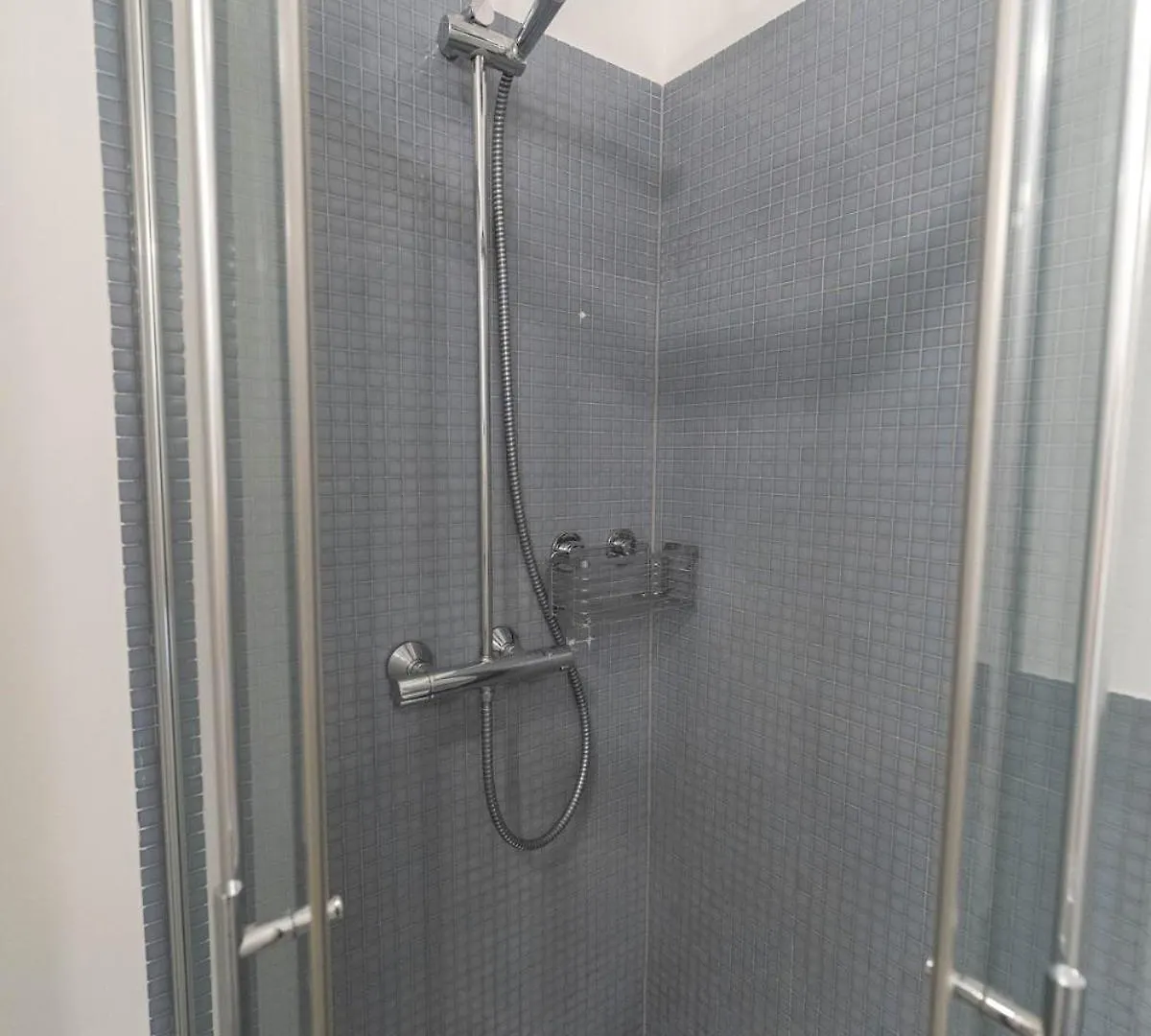 Magnifique Appartement, Piscine, Proche Gare Beaulieu-sur-Mer